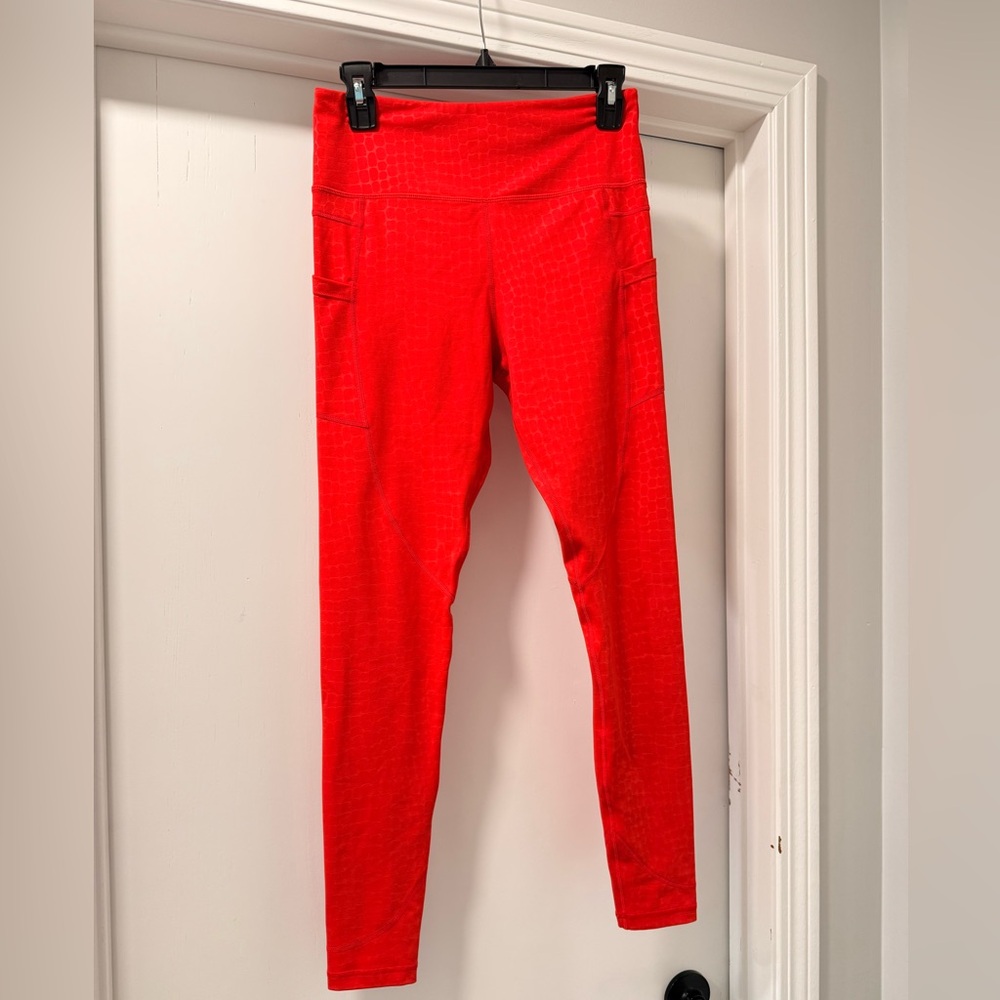 ZYIA Active Red Light n tight leggings